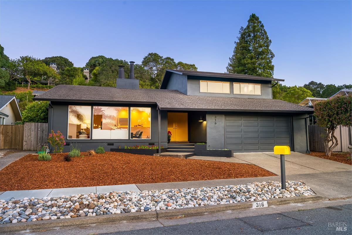 316 Riviera Drive