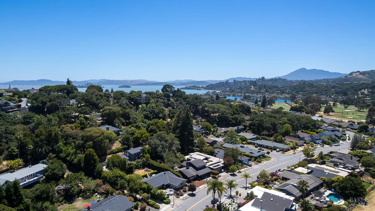 316 Riviera Drive