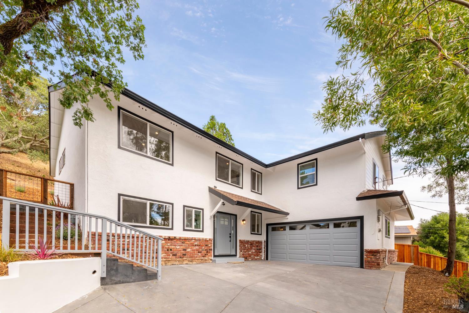 15 San Joaquin Place