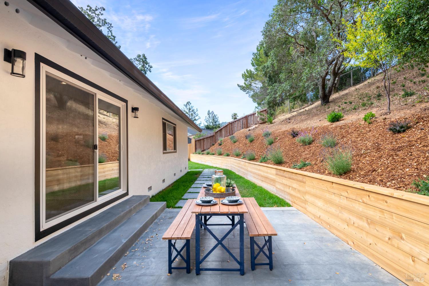 15 San Joaquin Place