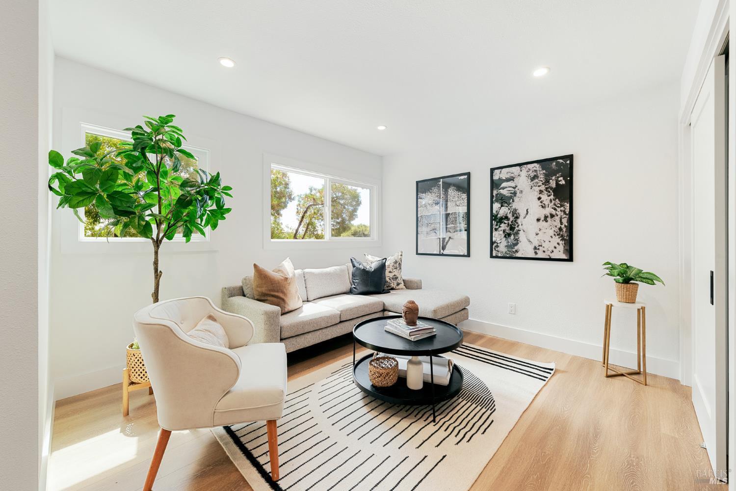 15 San Joaquin Place
