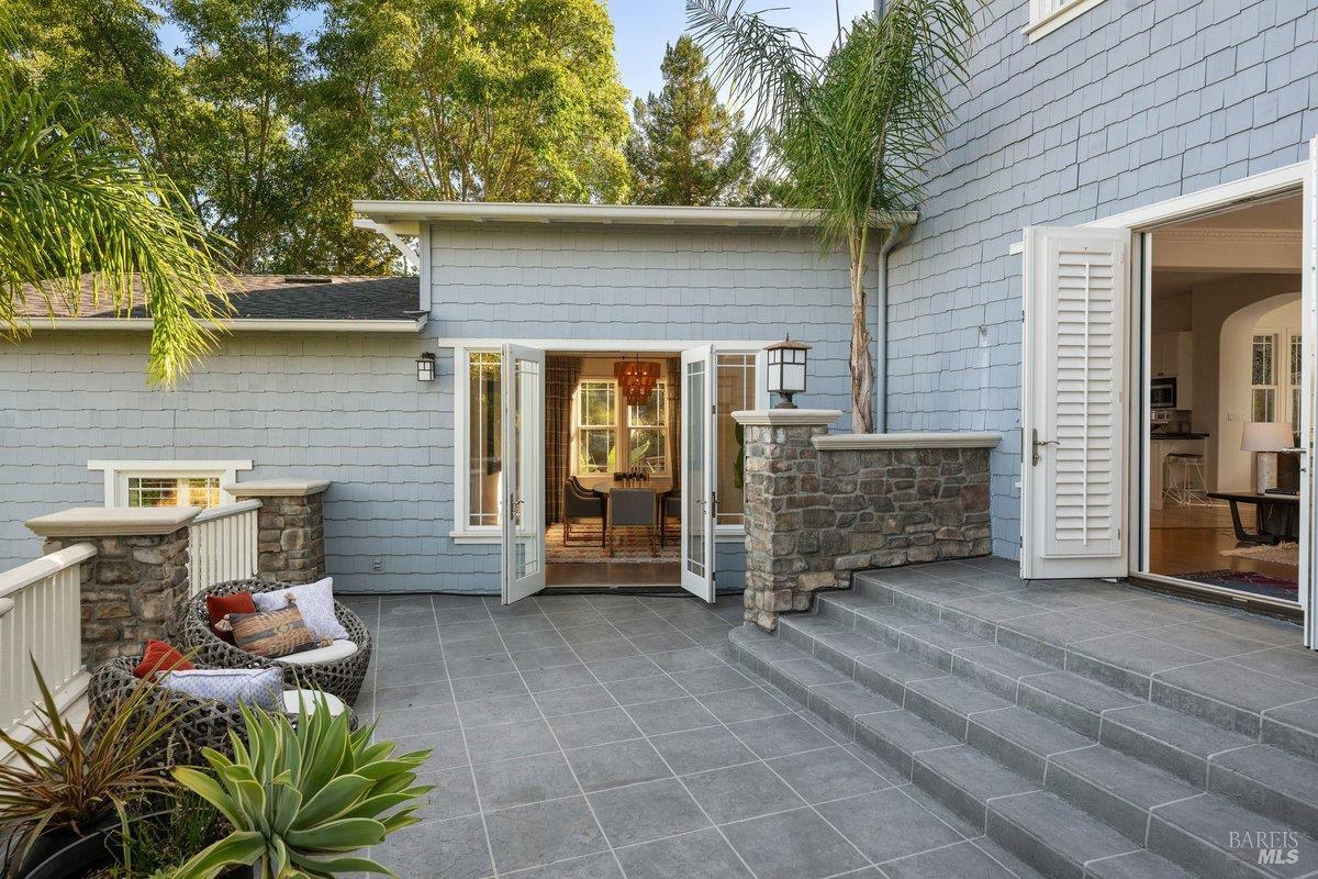 101 Windwalker Way