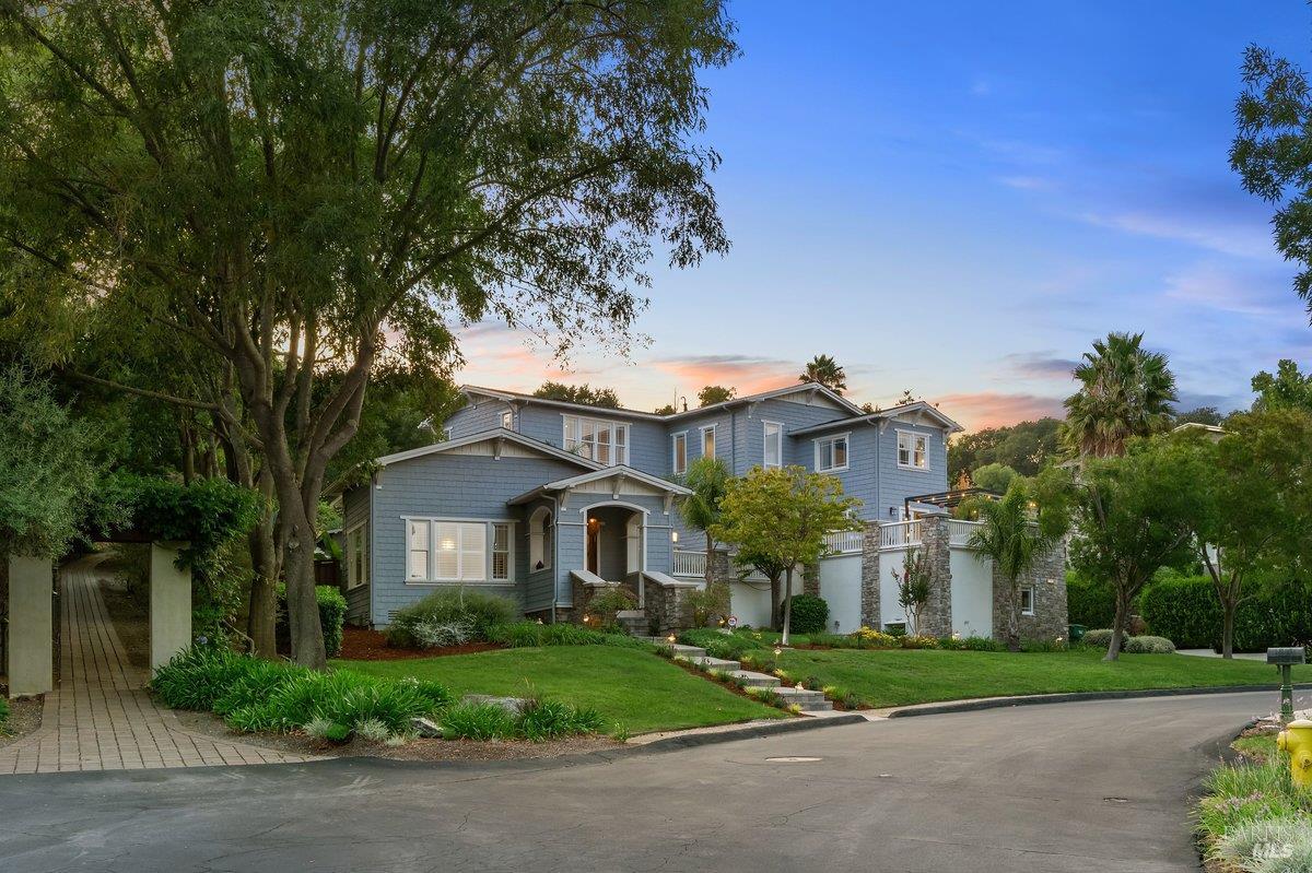 101 Windwalker Way