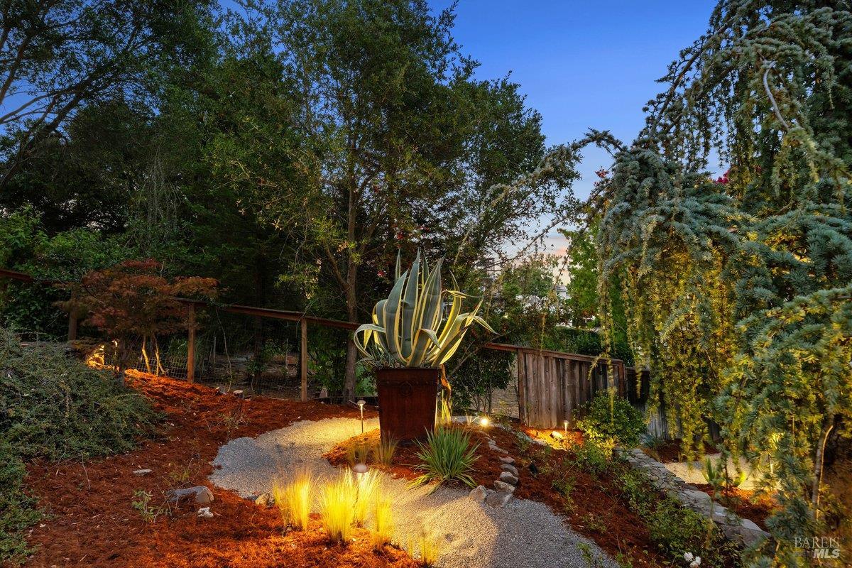 101 Windwalker Way