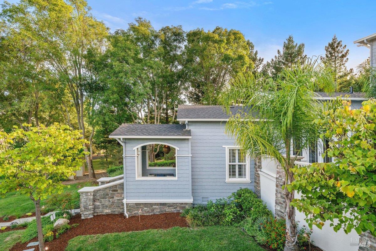 101 Windwalker Way