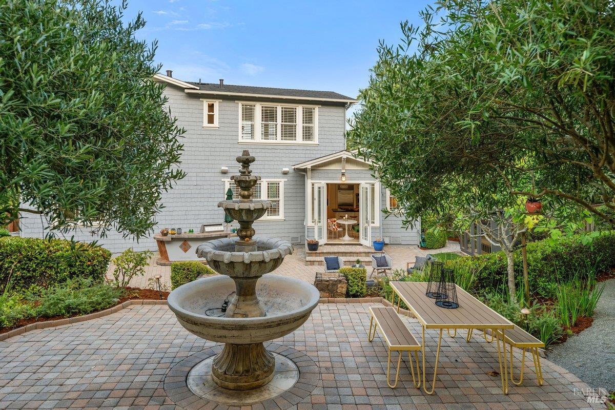 101 Windwalker Way