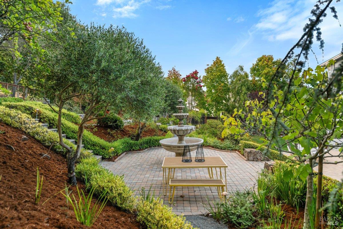 101 Windwalker Way
