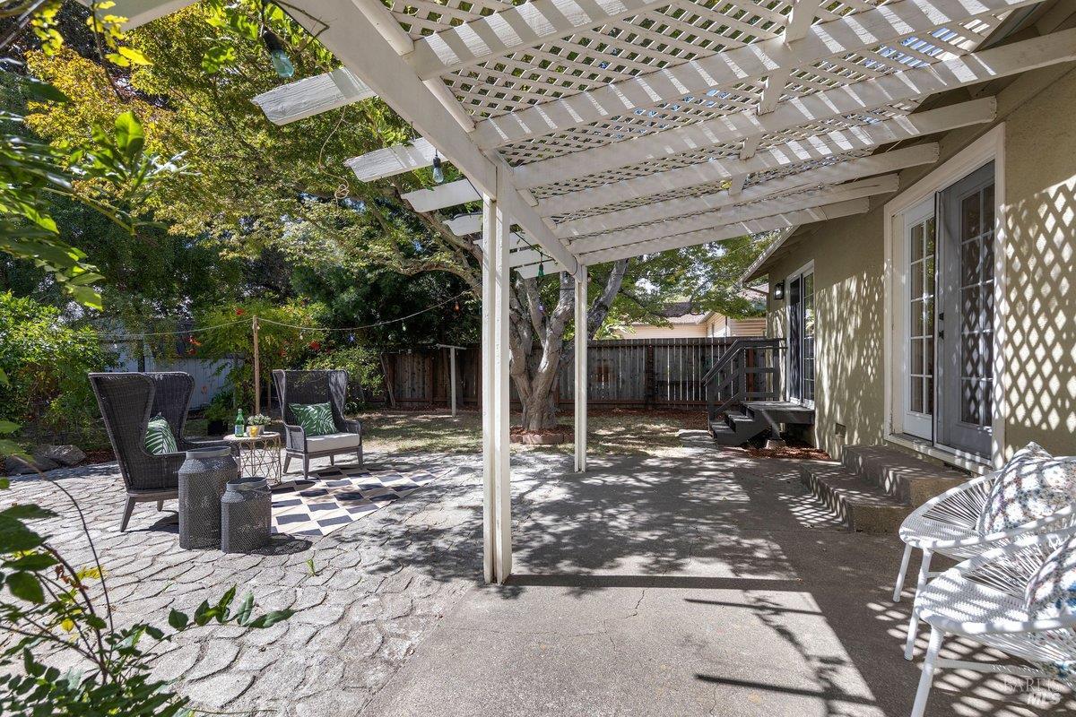 789 Clausing Avenue