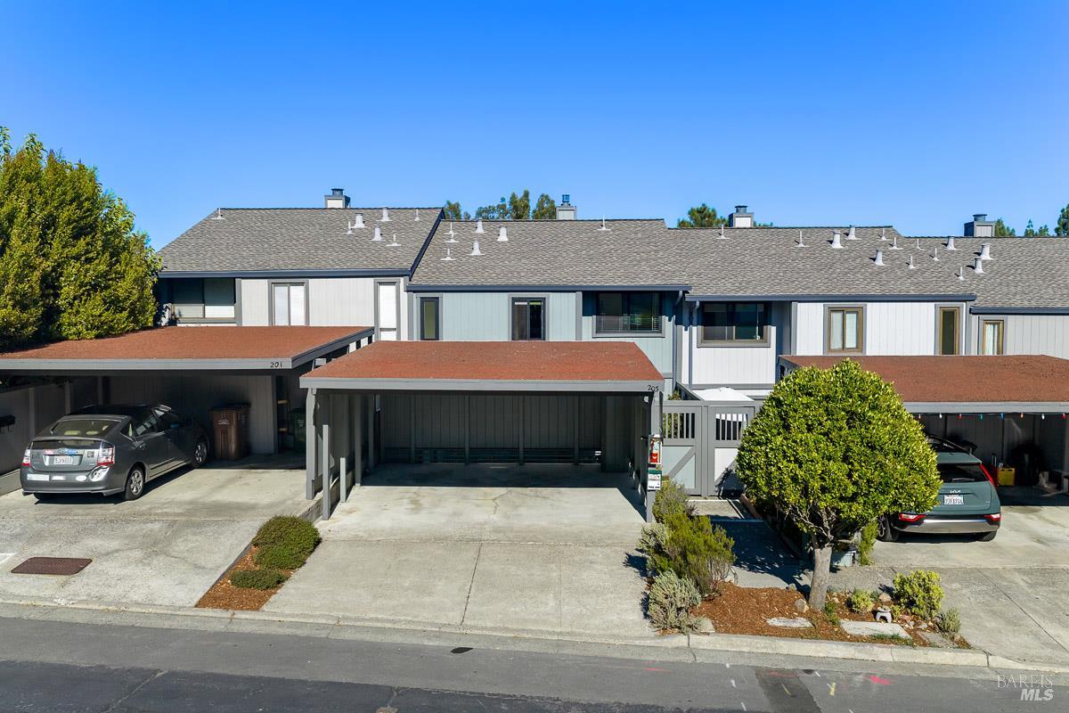 203 Sylvia Way