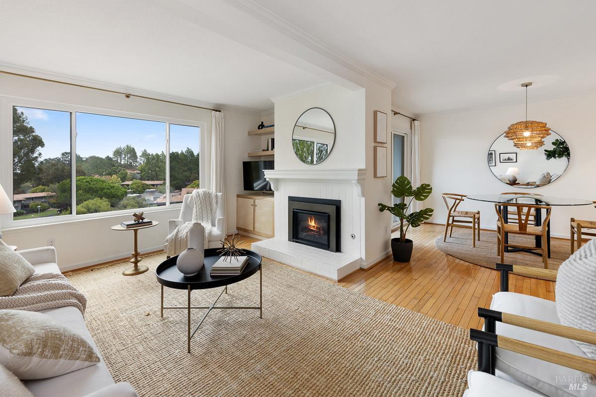 203 Sylvia Way