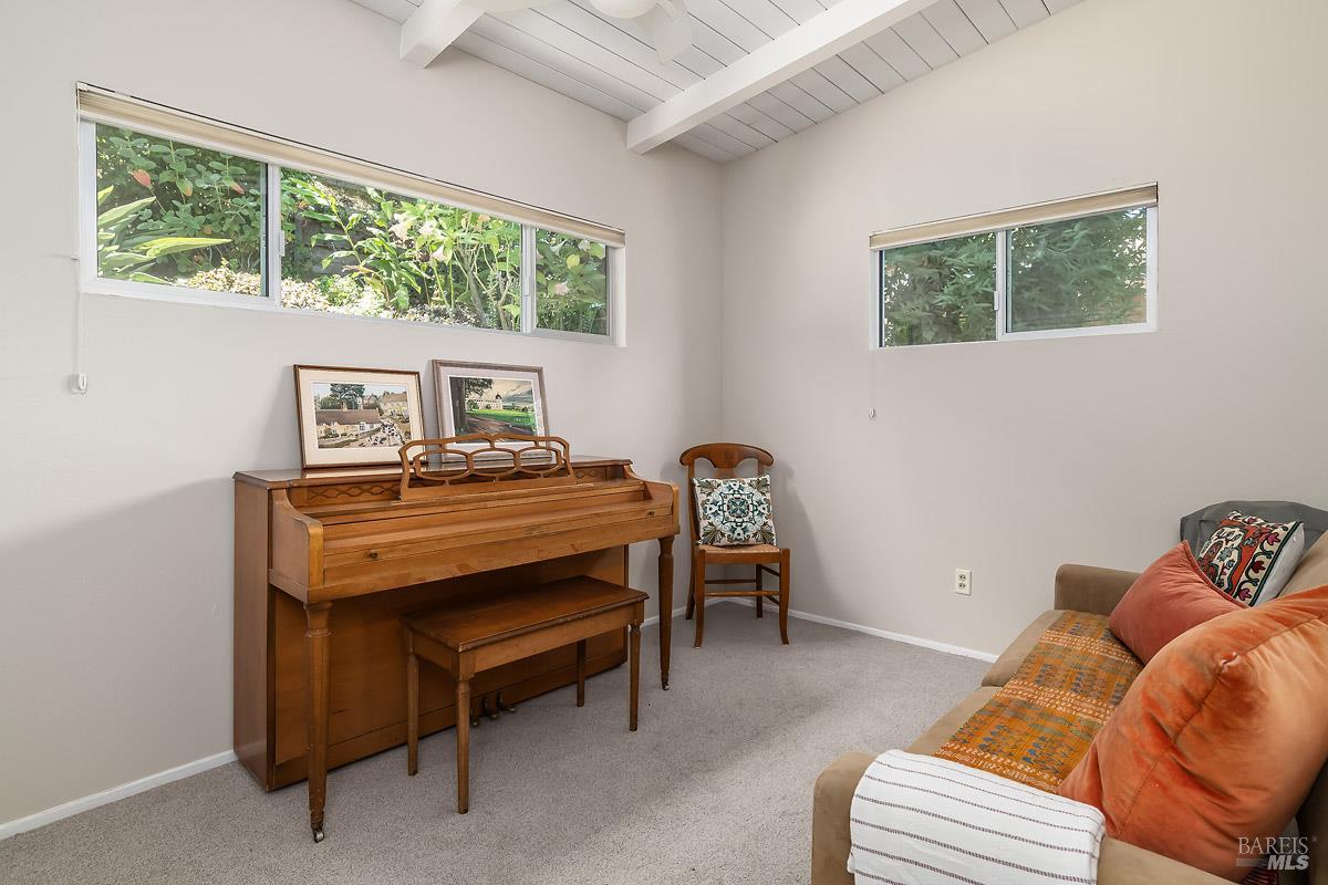 427 Scenic Avenue