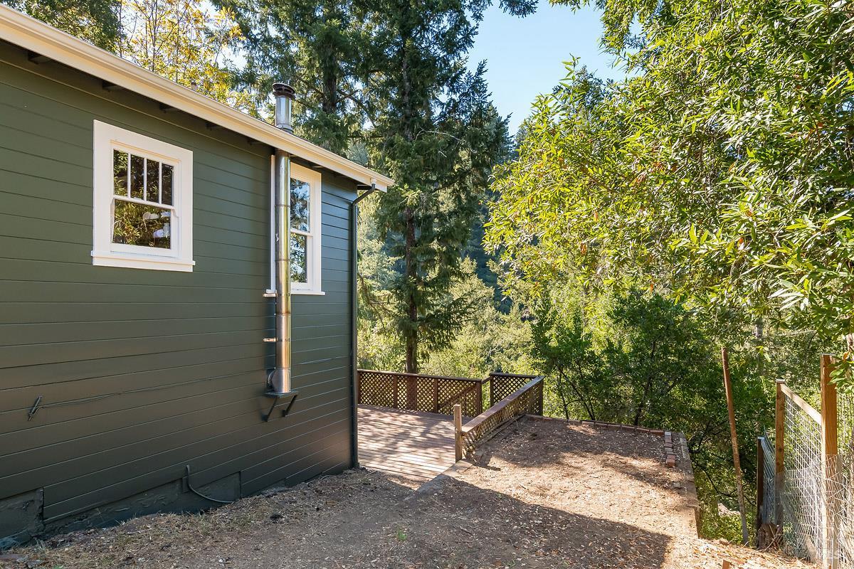10 Cortez Avenue
