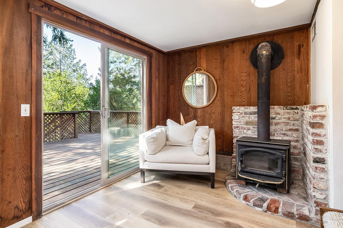 10 Cortez Avenue