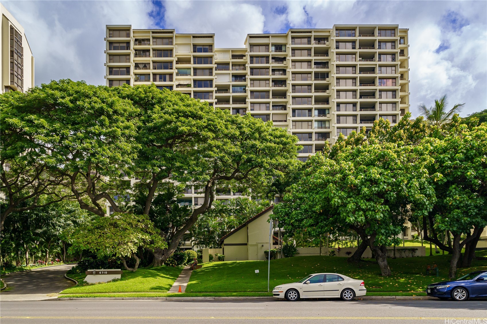 6710 Hawaii Kai Drive 1500