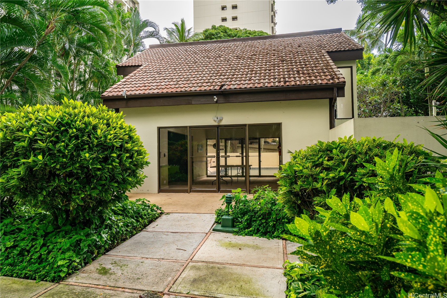 6710 Hawaii Kai Drive 1500