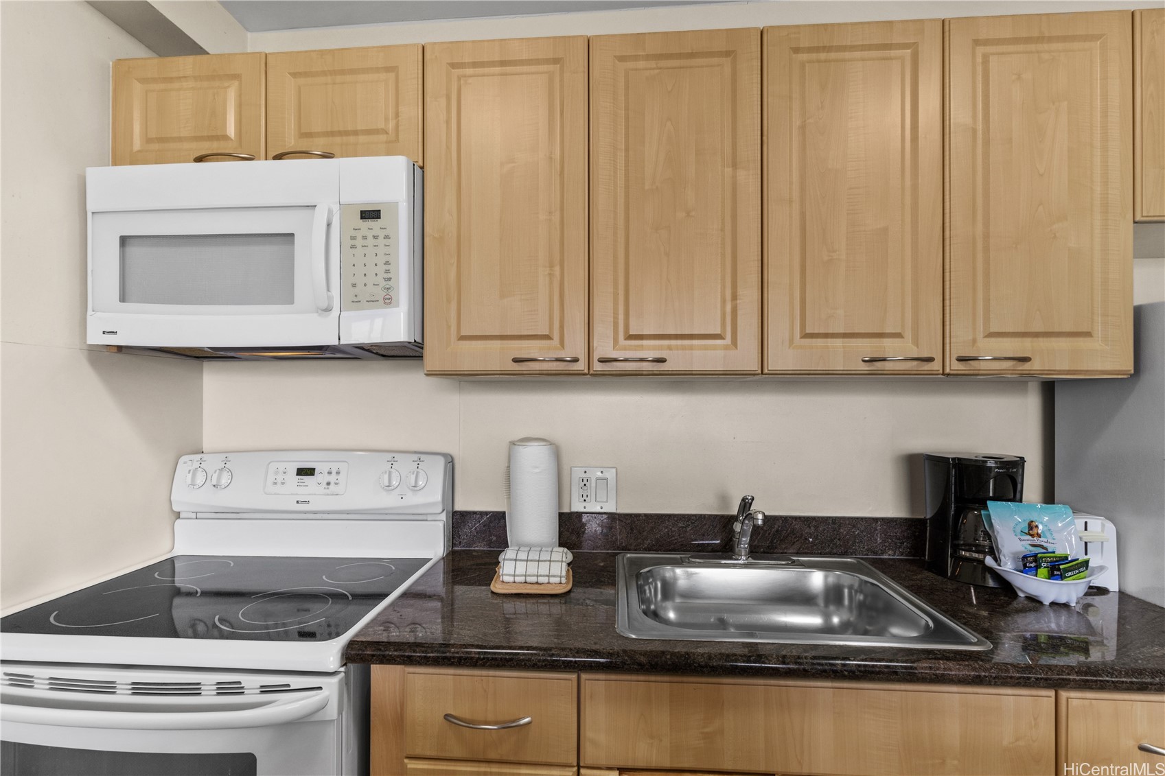 229 Paoakalani Avenue 3101