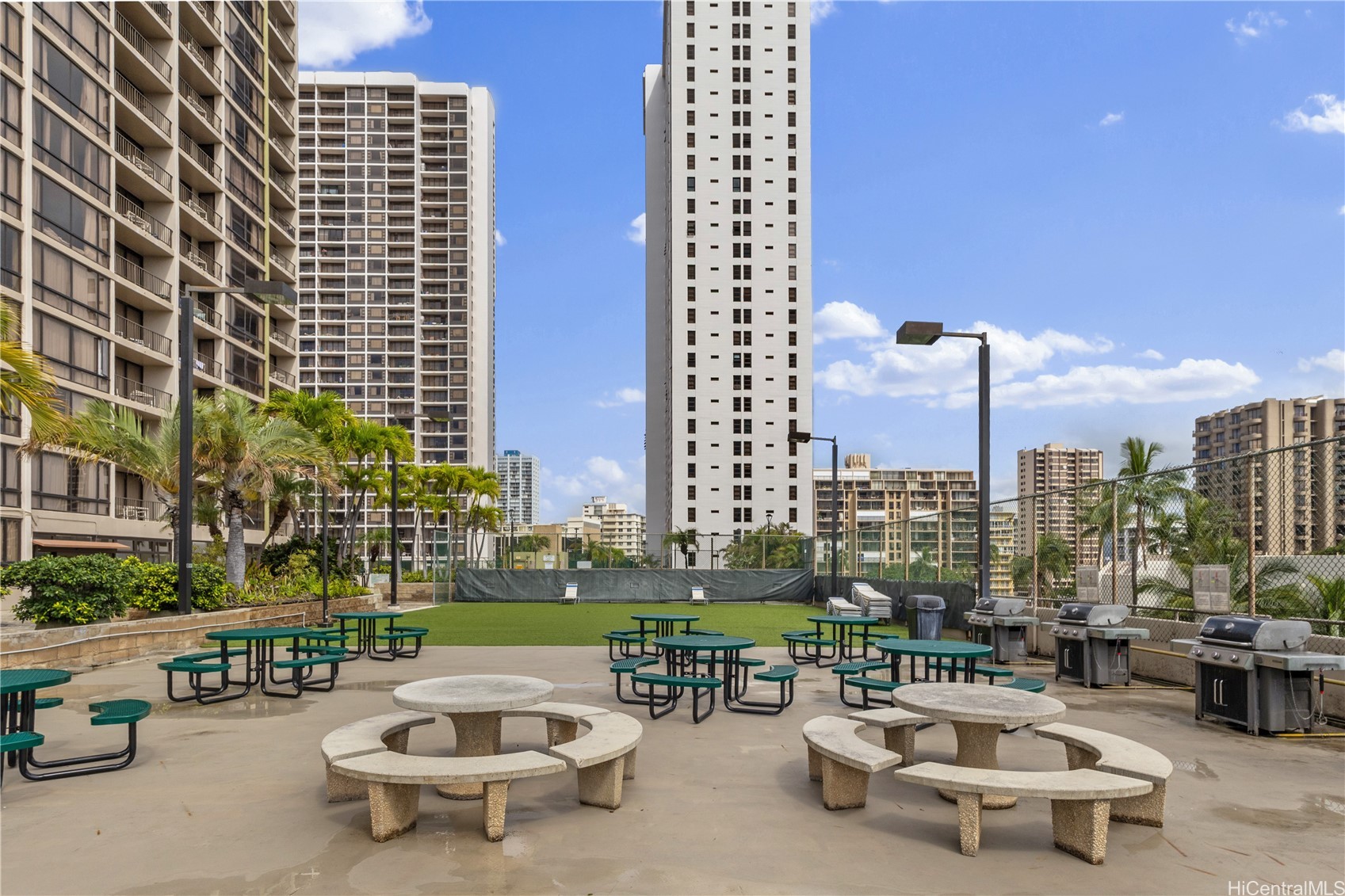 229 Paoakalani Avenue 3101