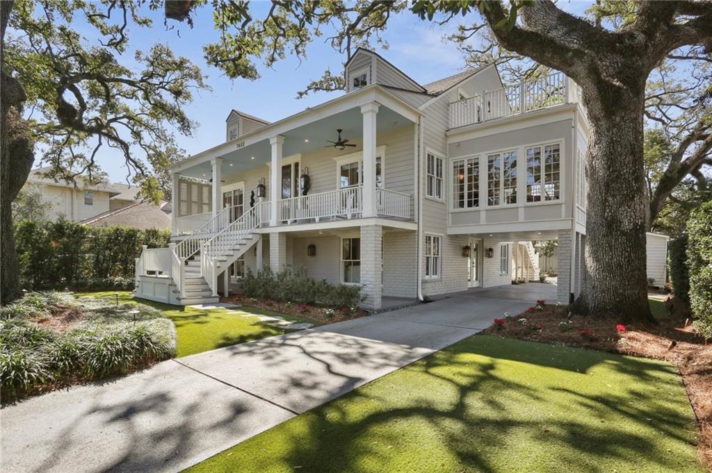 7452 ST CHARLES Avenue