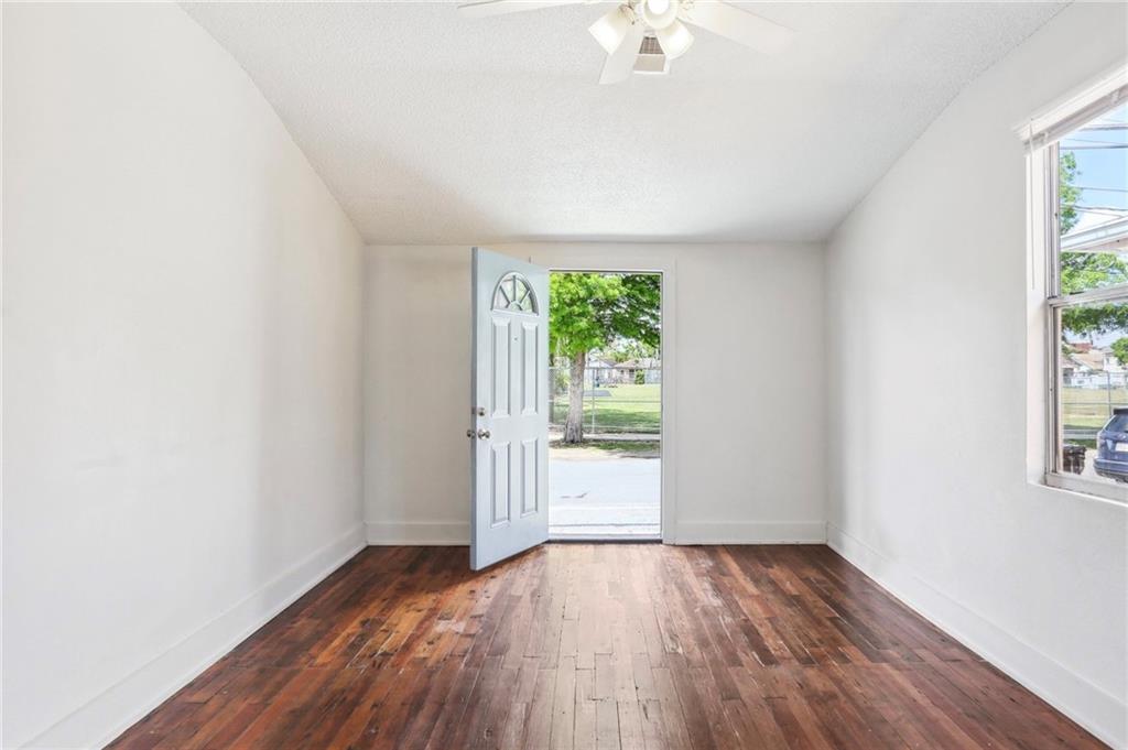 3105 ST PETER Street