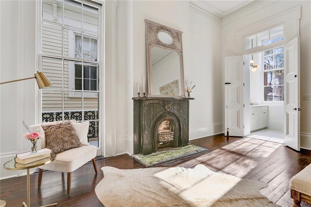 628 ESPLANADE Avenue A2