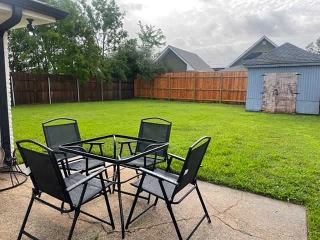 1217 N CUMBERLAND Street