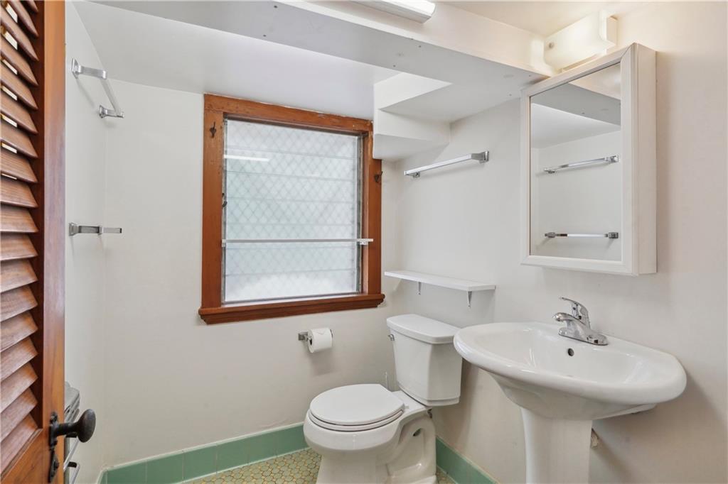 7900 WILLOW Street 7900