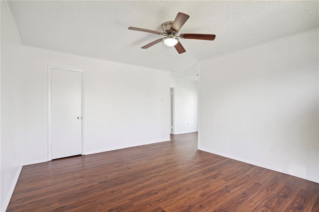 6904 ROSEBANK Drive A