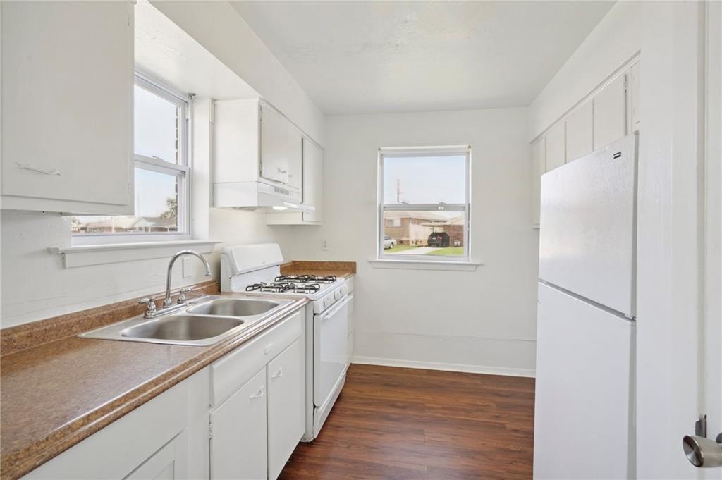 6904 ROSEBANK Drive A