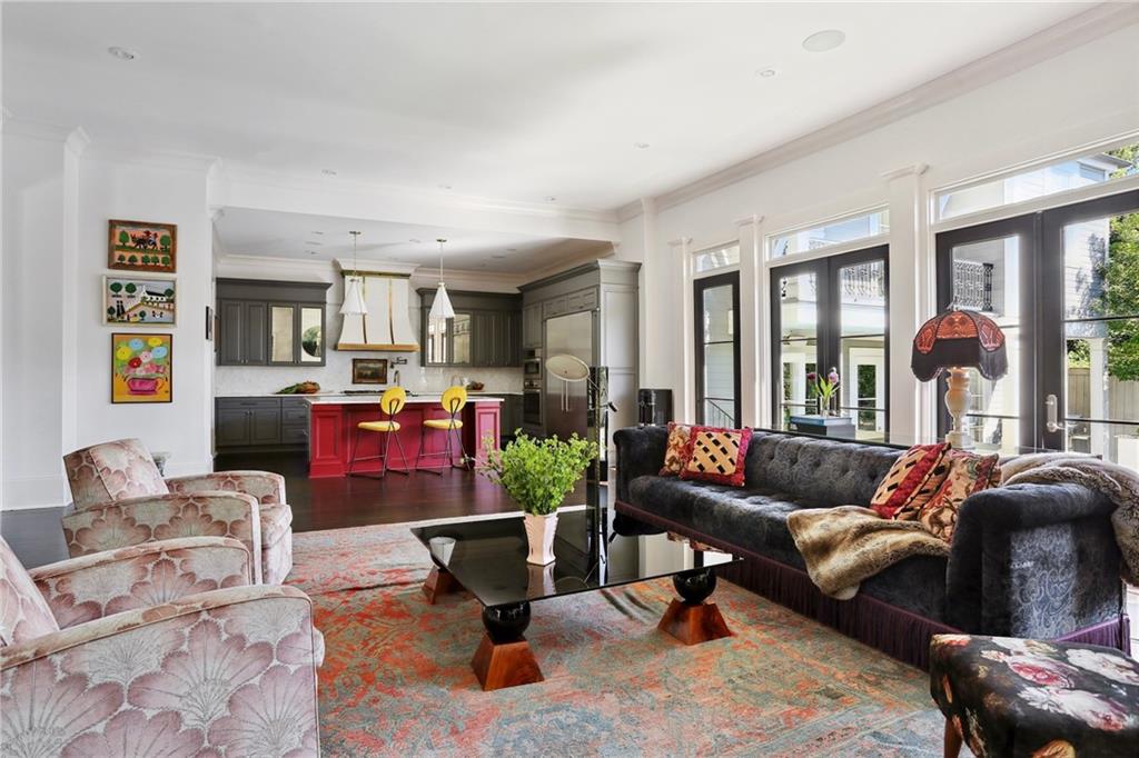 1311 JEFFERSON Avenue