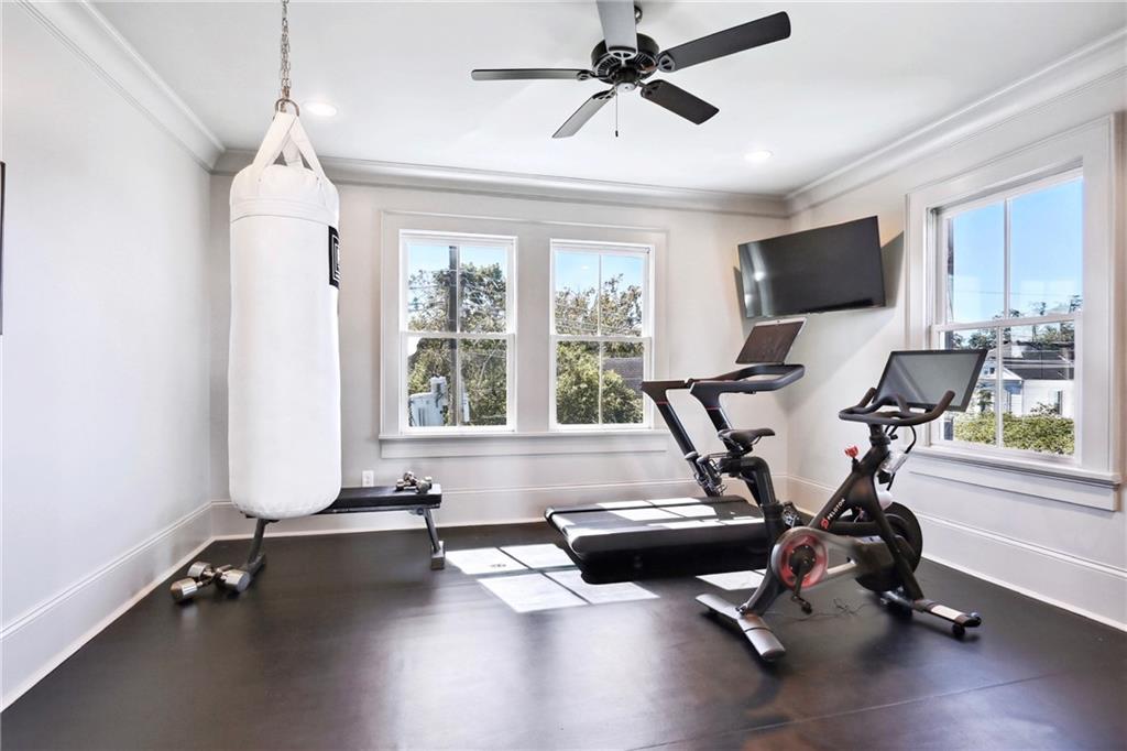 1311 JEFFERSON Avenue