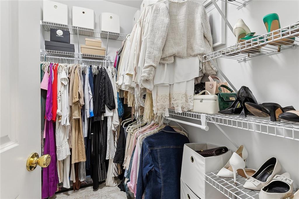 1114 CLAIBORNE Drive