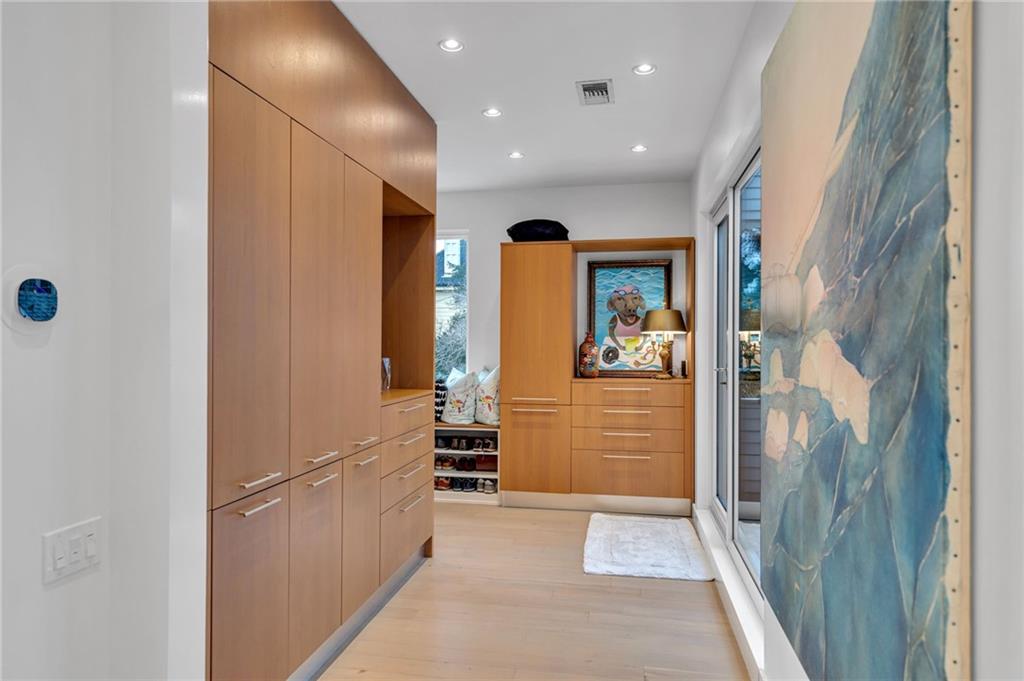 2532 CHESTNUT Street