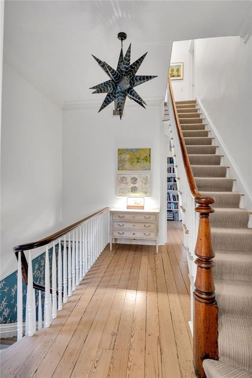 2532 CHESTNUT Street