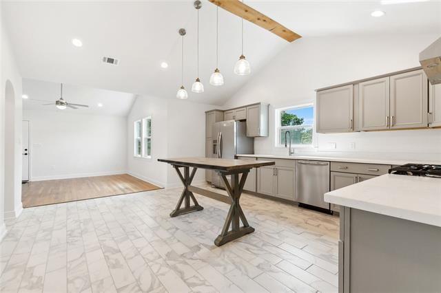 125 CRIS LAUR AVENUE None