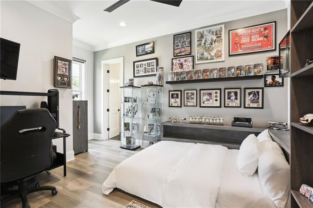 215 CYPRESS CROSSING Drive