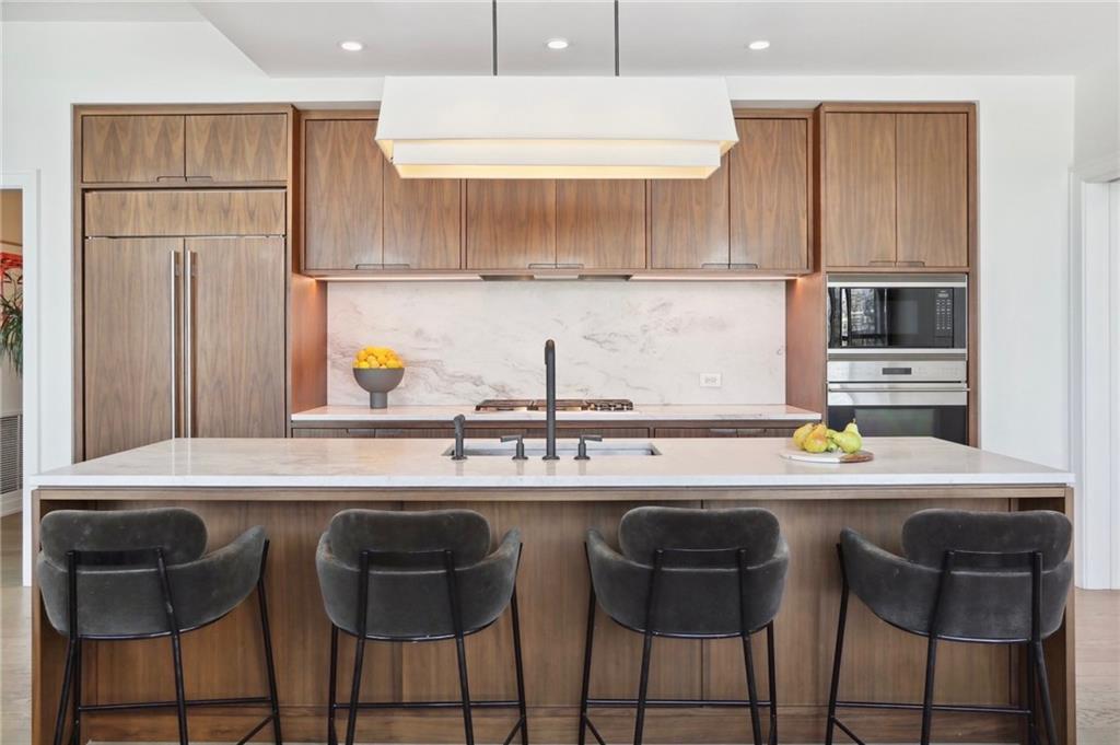 1001 JULIA Street 6D