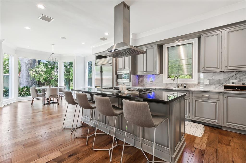 3 FAIRVIEW Court