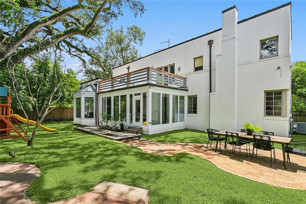 3 FAIRVIEW Court