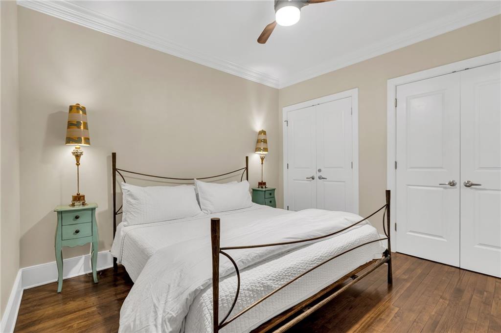 220 DECATUR Street 302