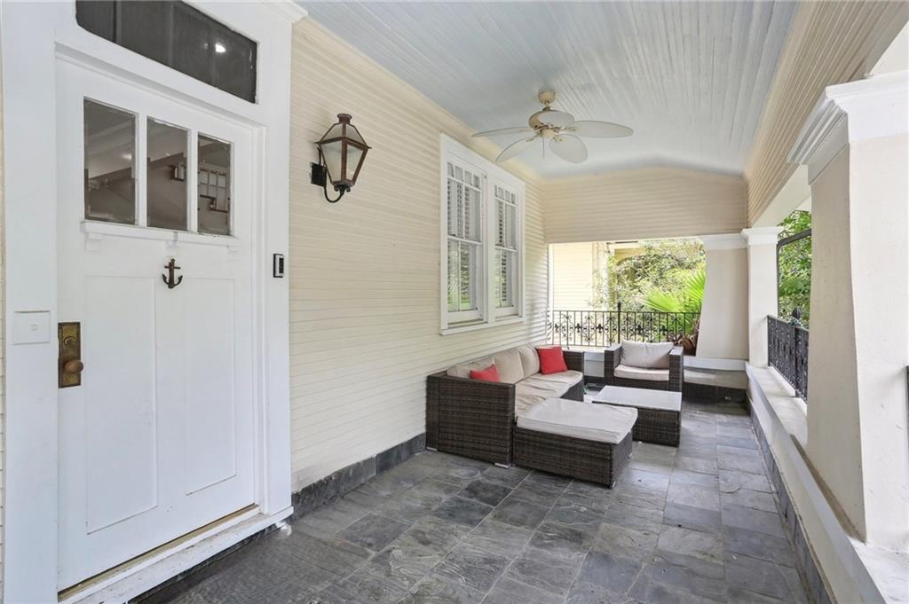 2429 OCTAVIA Street Upper