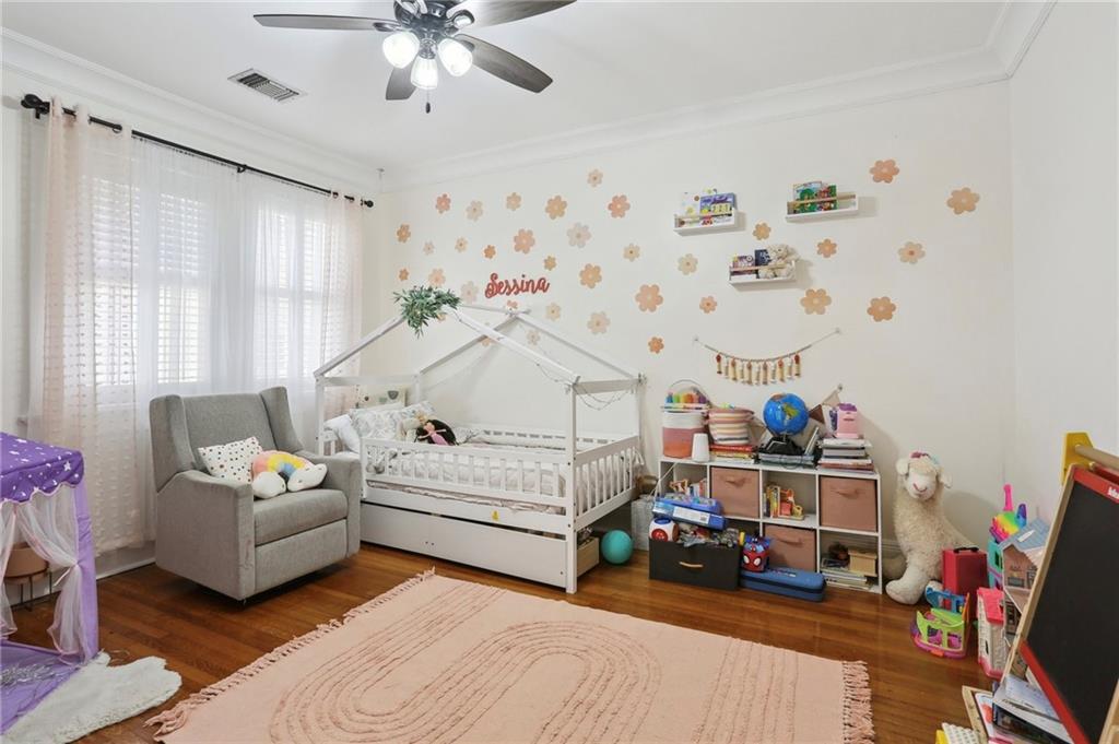 2429 OCTAVIA Street Upper