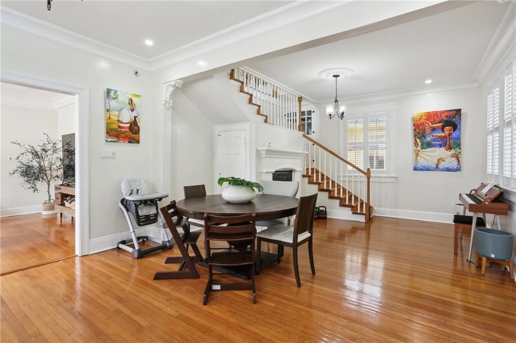 2429 OCTAVIA Street Upper