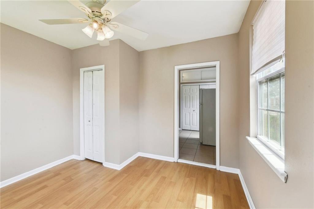 5428 30 DAUPHINE Street