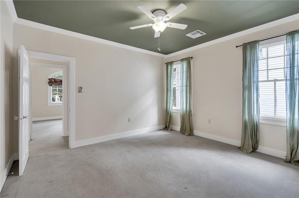 324 FAIRWAY Drive