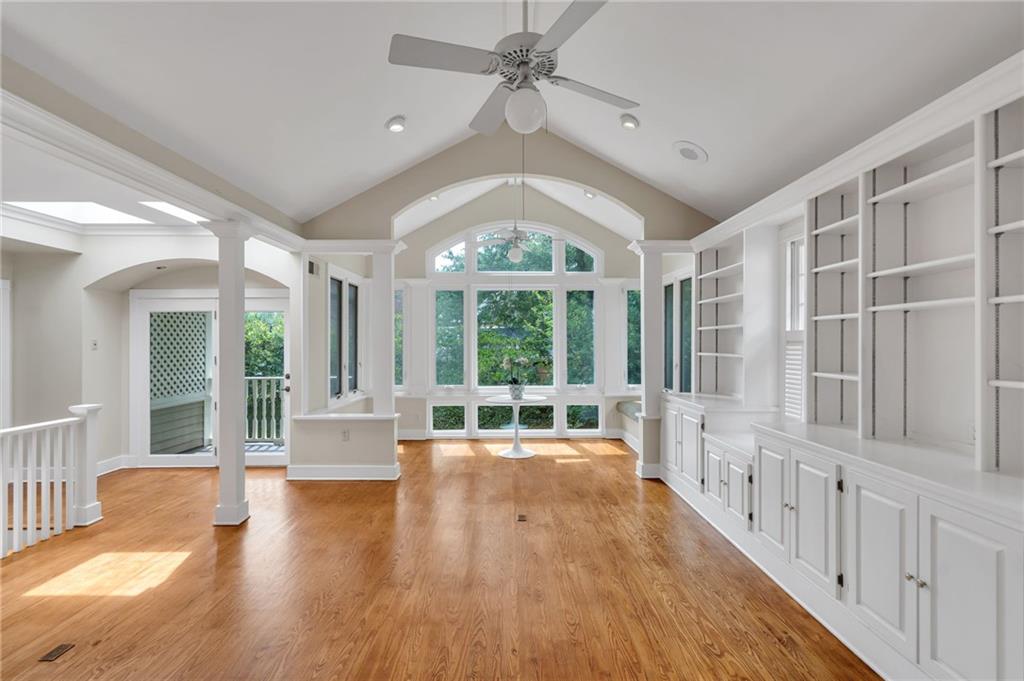 324 FAIRWAY Drive