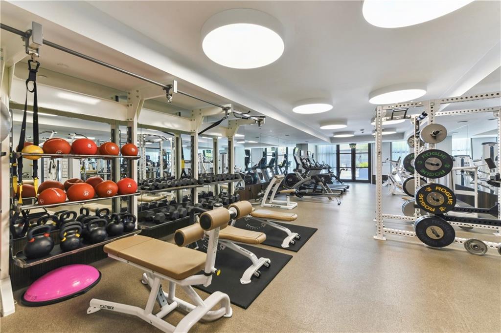 1001 JULIA Street 12A