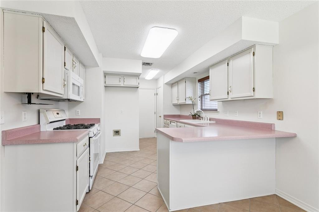 338 RIVER VILLAGE Drive