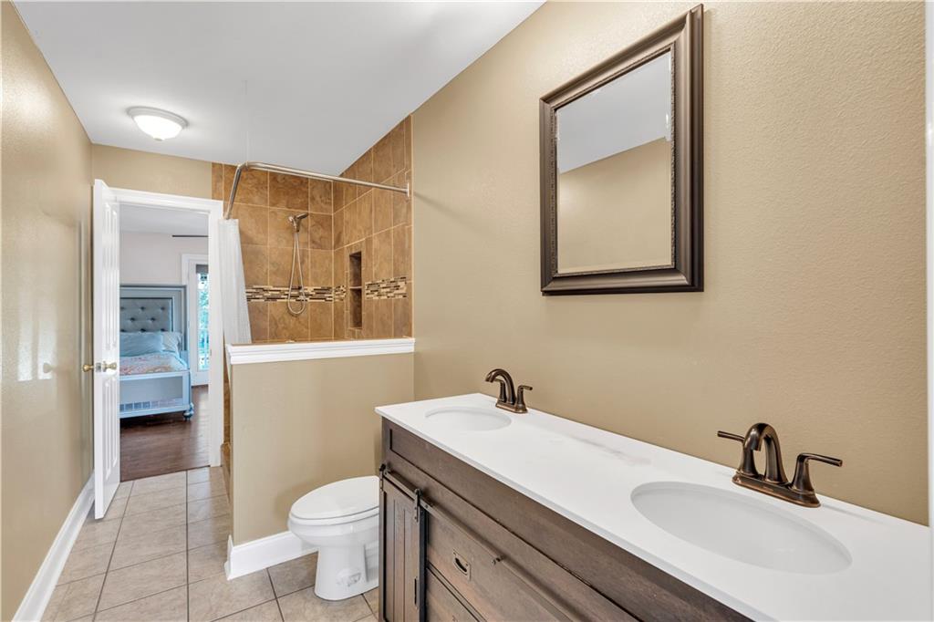 2104 EMILIE OAKS Drive