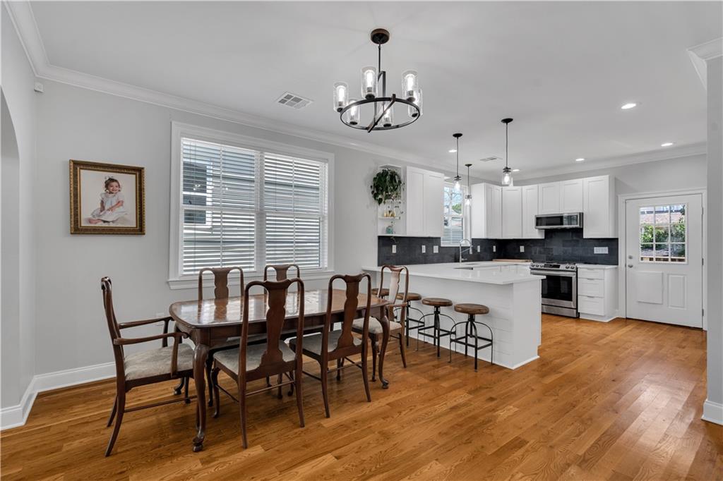 6401 LOUIS XIV Street