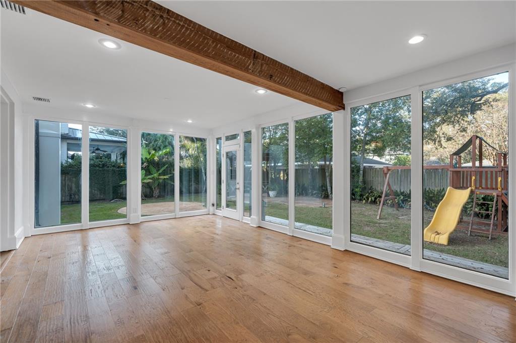3 FAIRVIEW Court